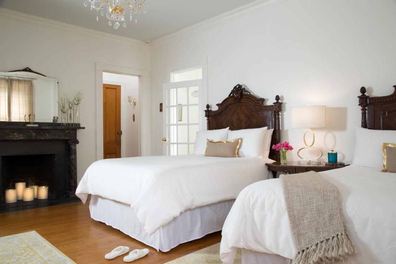 Akwaaba Philadelphia Bed and Breakfast Exteriör bild